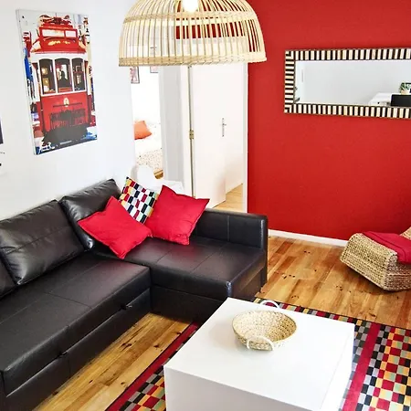 Fabulous 1 St Floor *